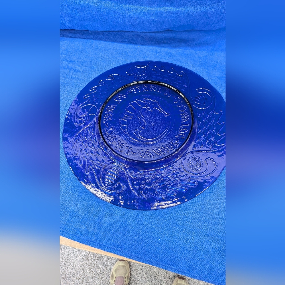 Blenko Blue Decorative Plate Seahorse Ocean Theme.